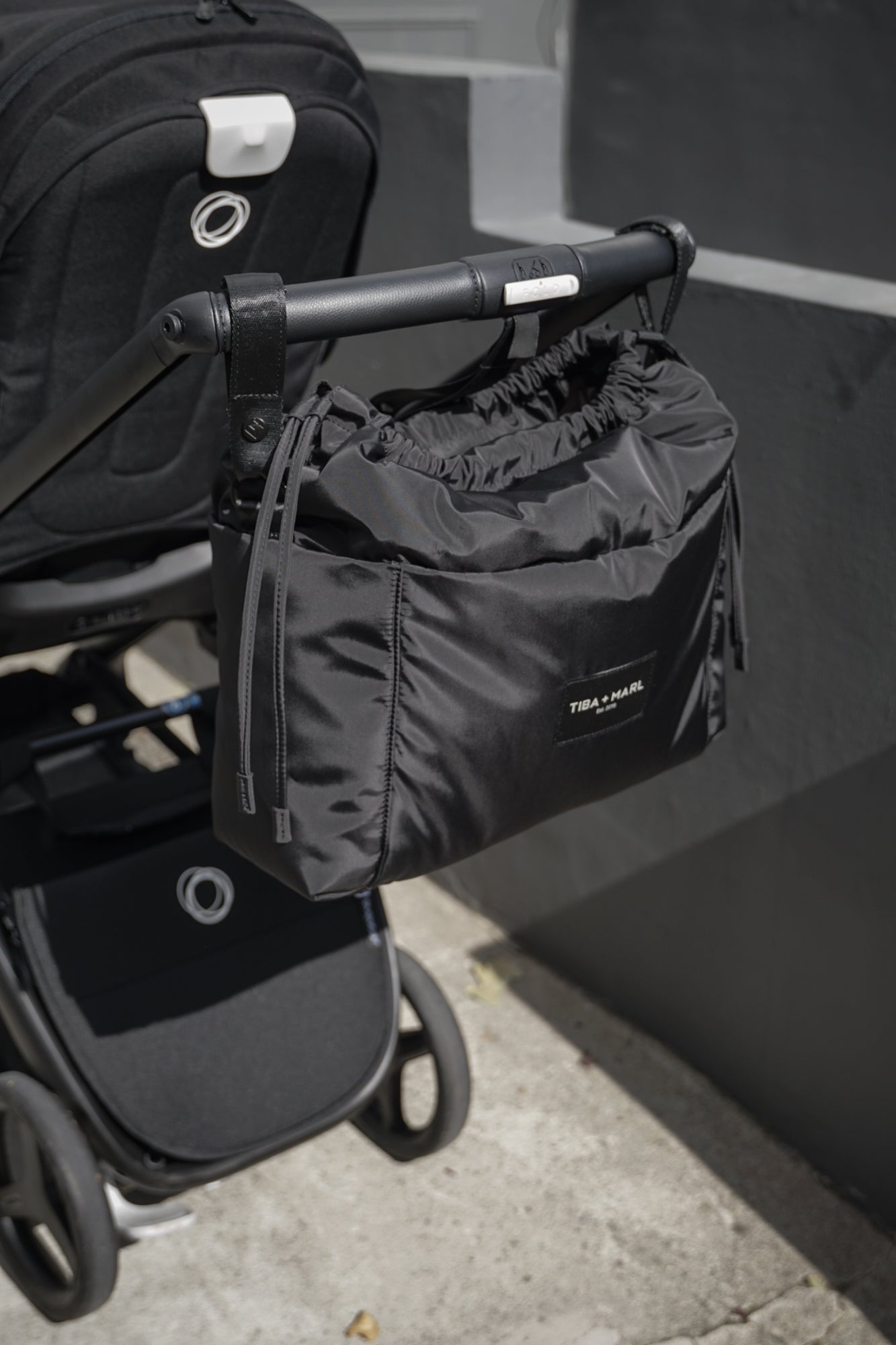 LARGE LUNA DRAWSTRING STROLLER BAG BLACK