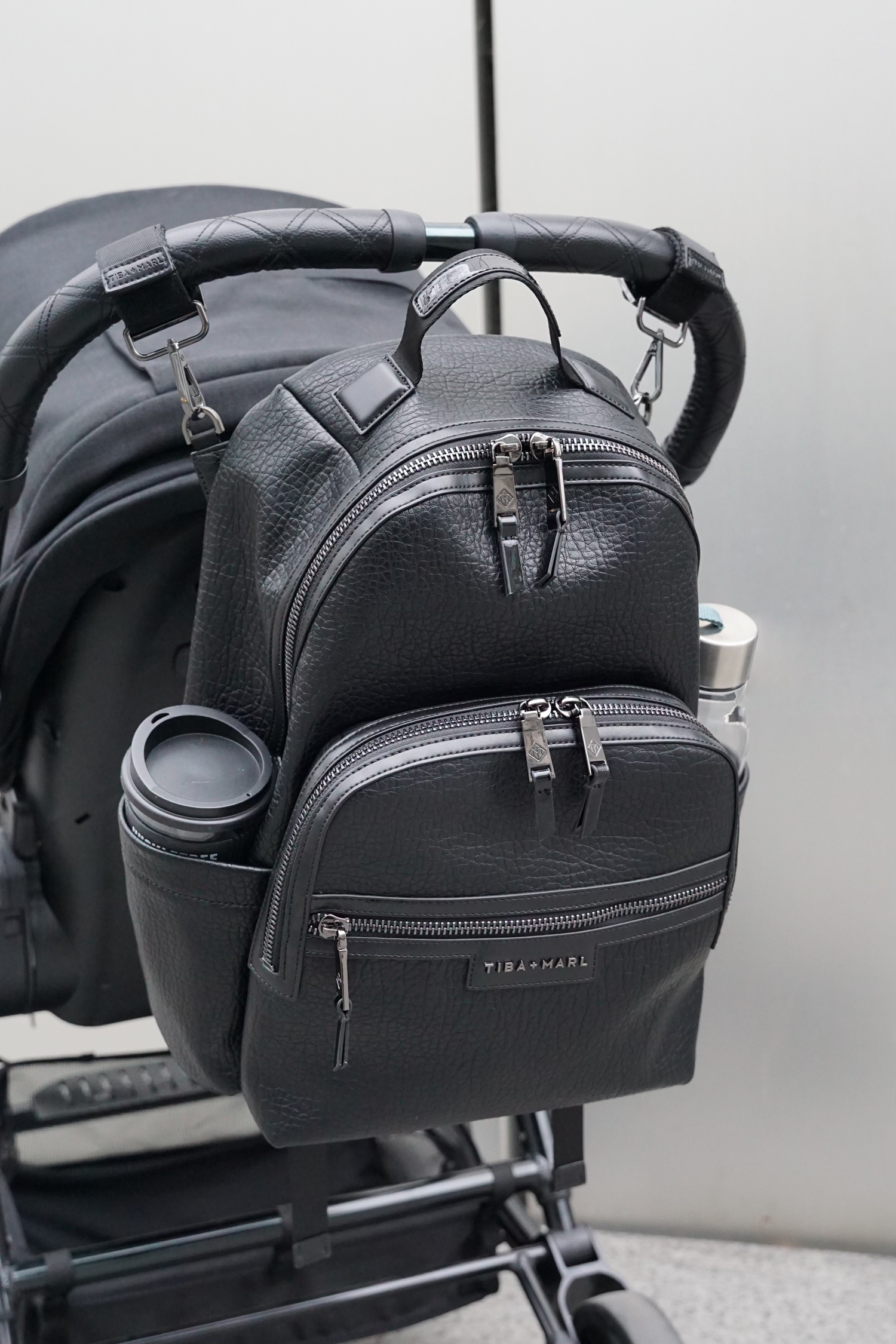 PRE-ORDER Elwood 2.0 Changing Backpack Black