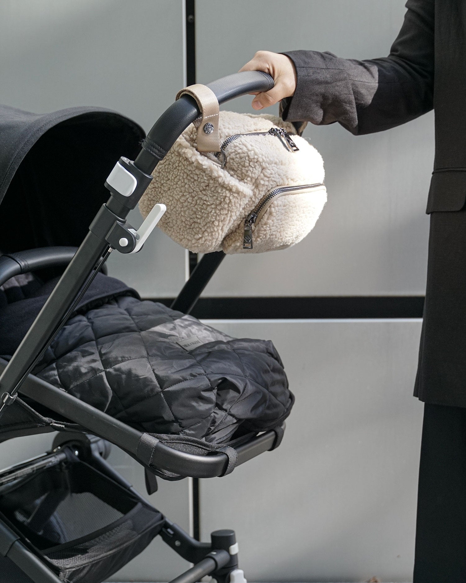 Inka Buggy Organiser Beige Borg Fleece