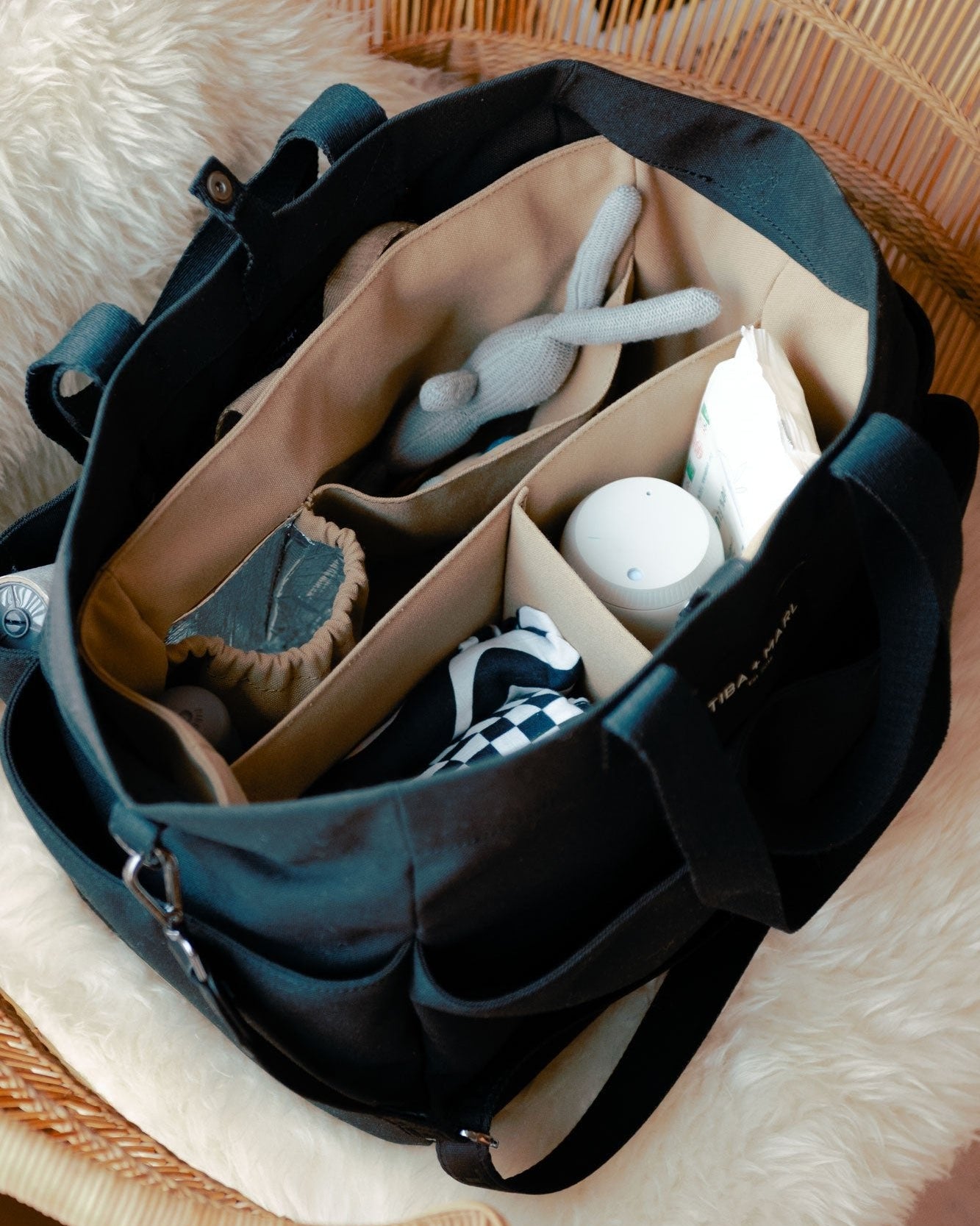 Canvas organiser caddy pocket tote insert in desert