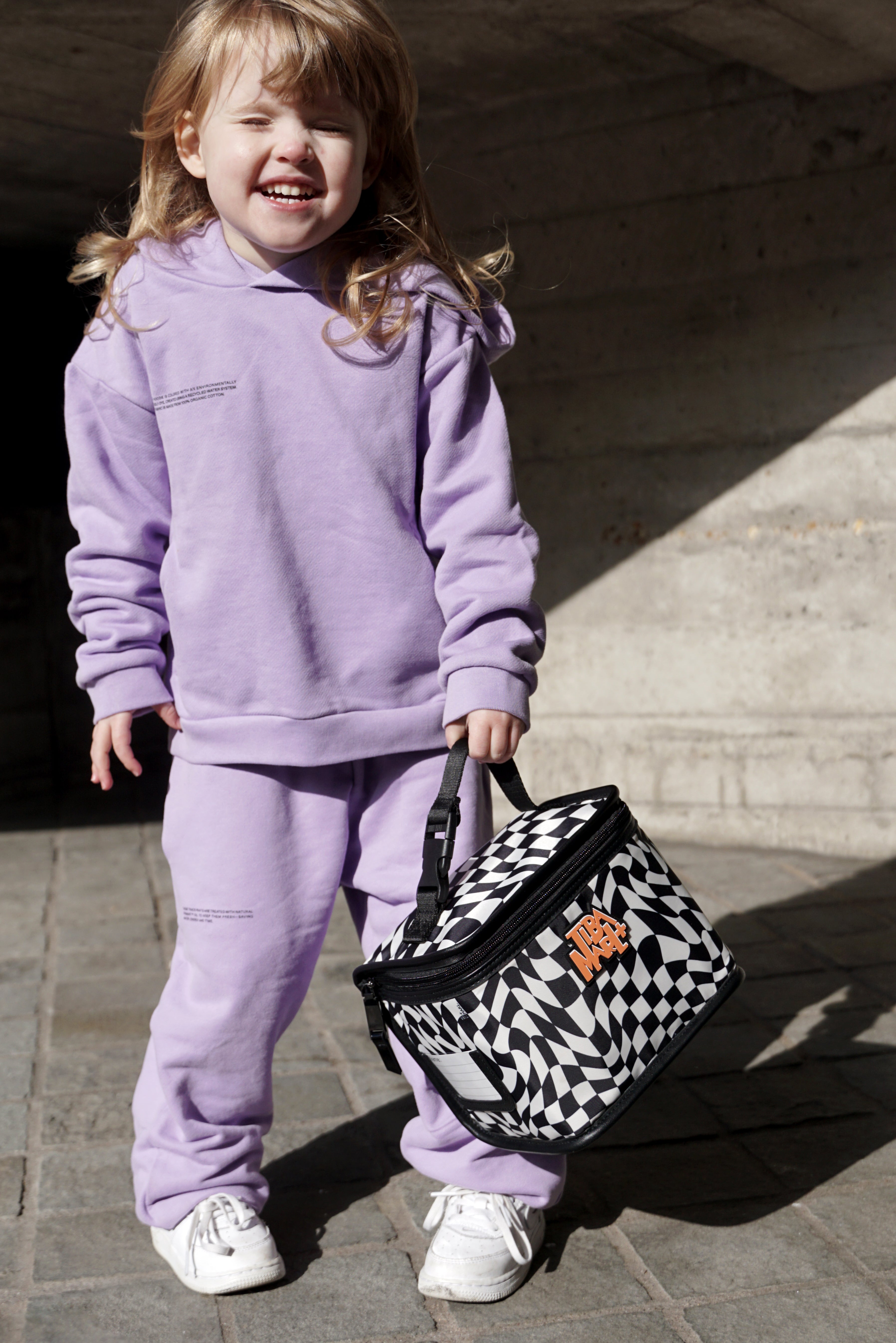 Arlo Lunch Bag / Snack Pack Black / Ecru Checkerboard Print