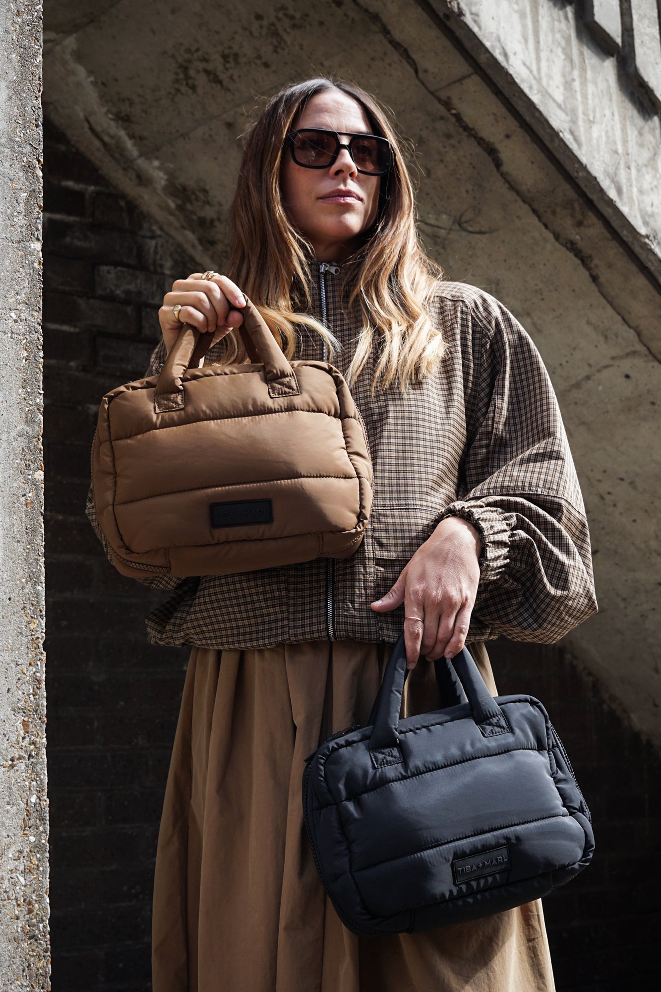 T+M Puffy Micro Changing Grab Bag Coffee