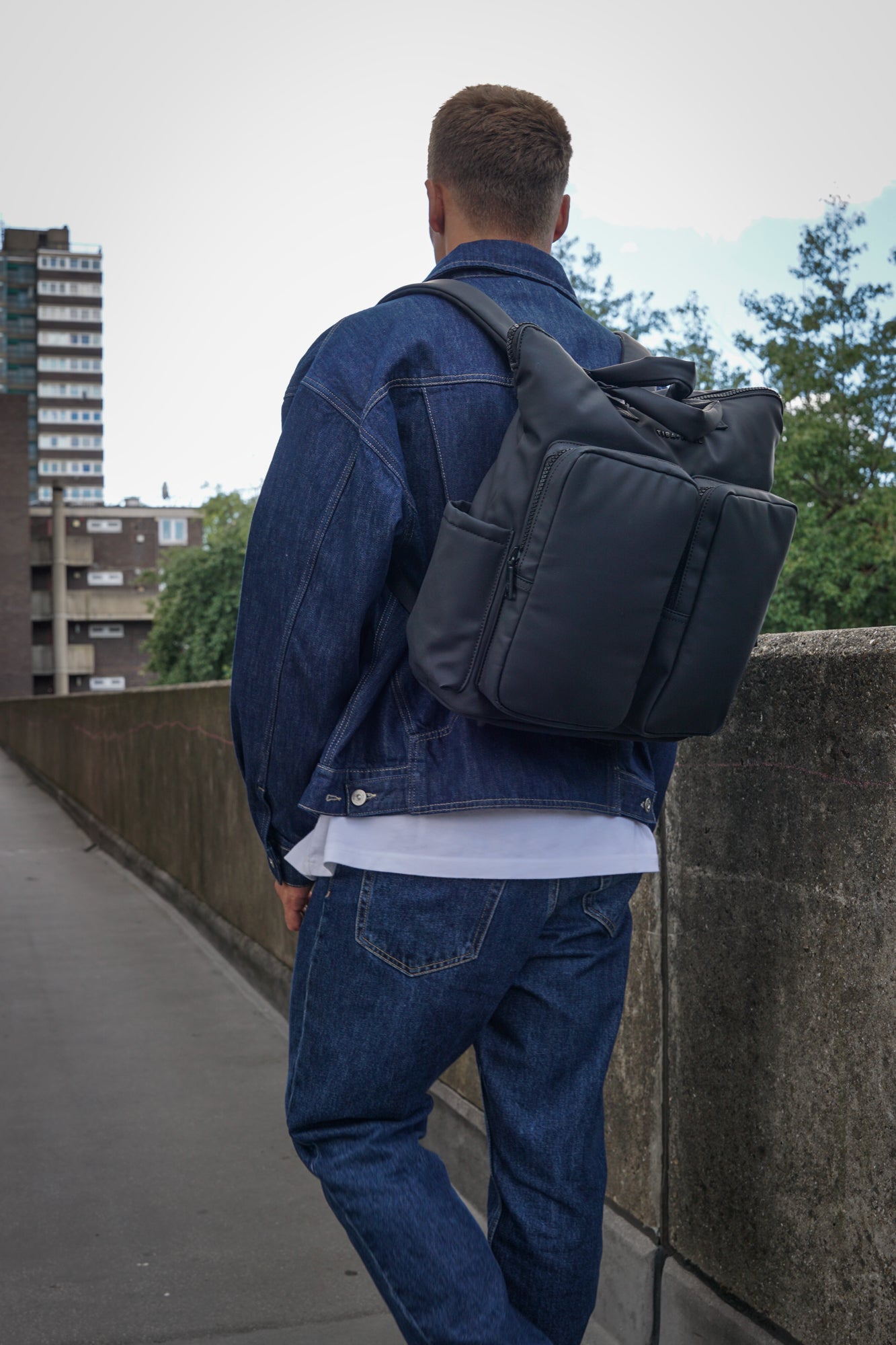 Ozzy Changing Tote / Backpack 2.0 Matte Black