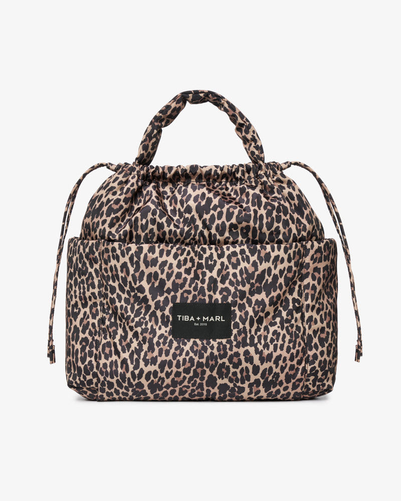 Luna Drawstring Changing Tote Lighter Leopard Print