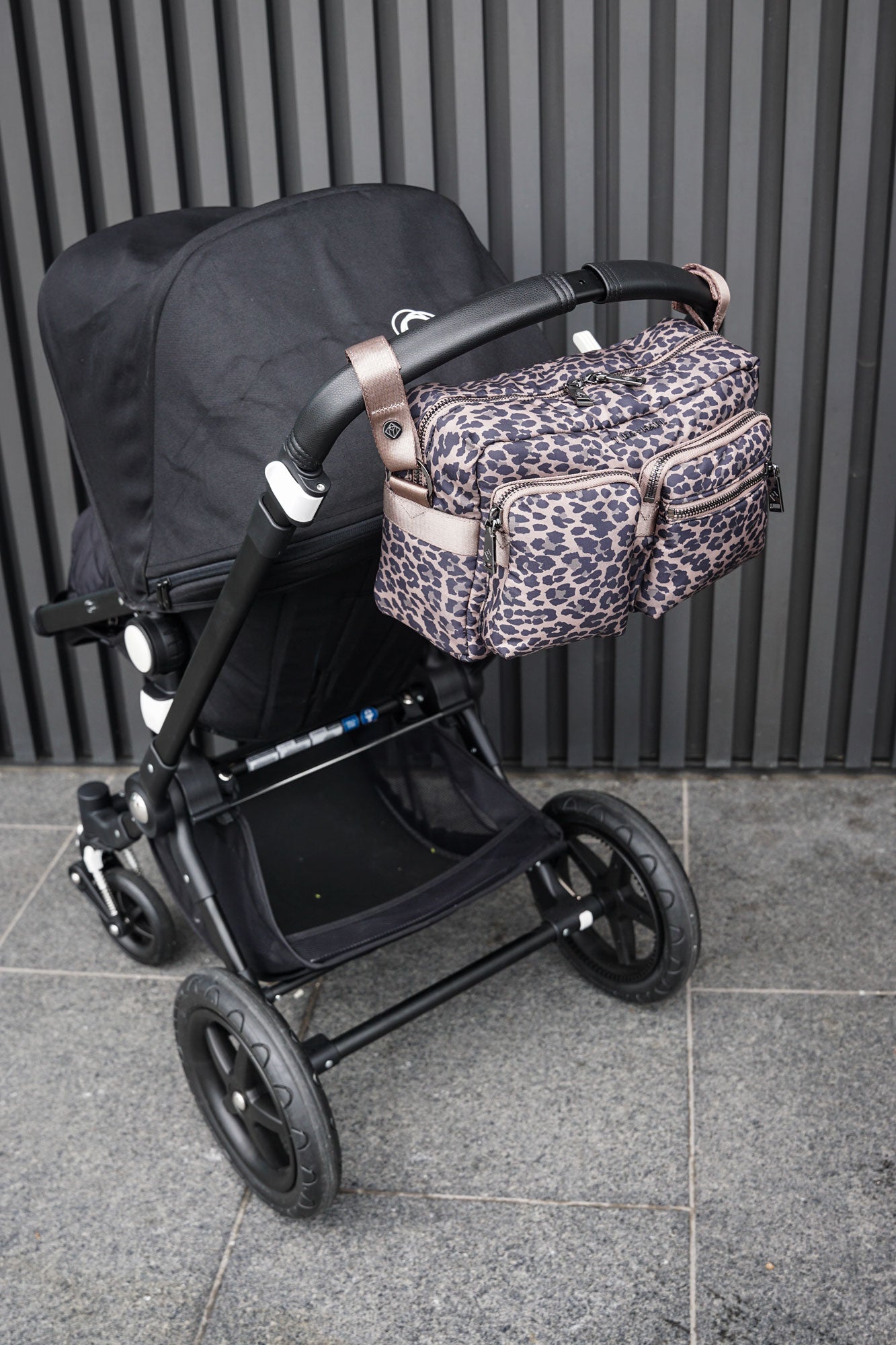 Axel Buggy Organiser / Changing Bag Brown Tonal Leopard